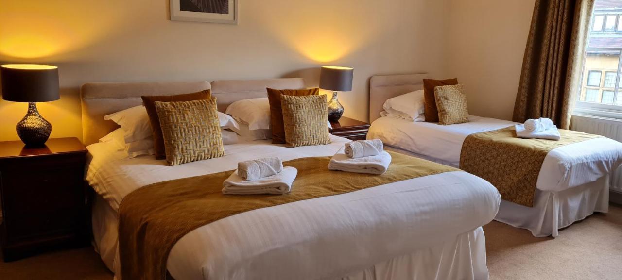 The Trewythen Hotel Llanidloes Buitenkant foto