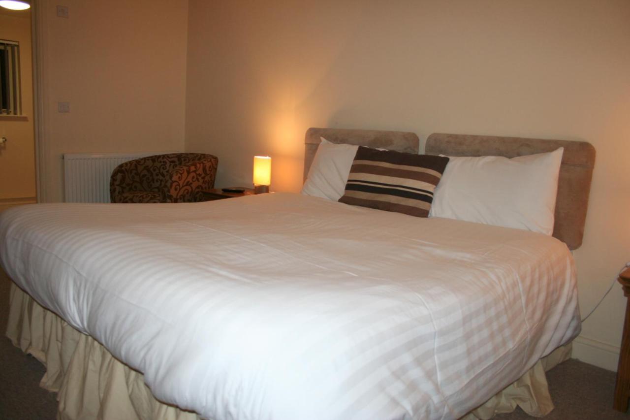 The Trewythen Hotel Llanidloes Buitenkant foto